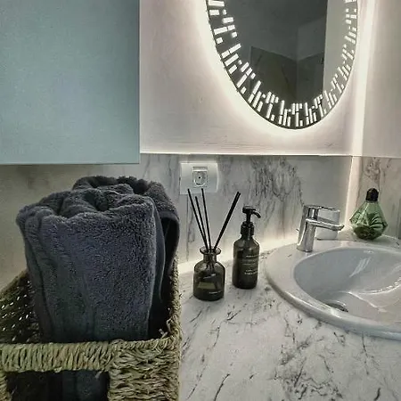 Apartment Perfect *